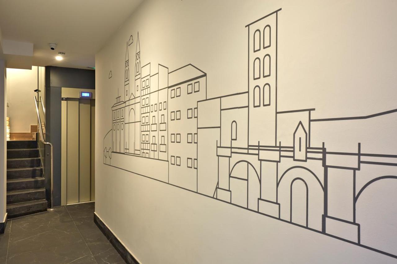 Apartamentos Abastos Logroño Exteriör bild