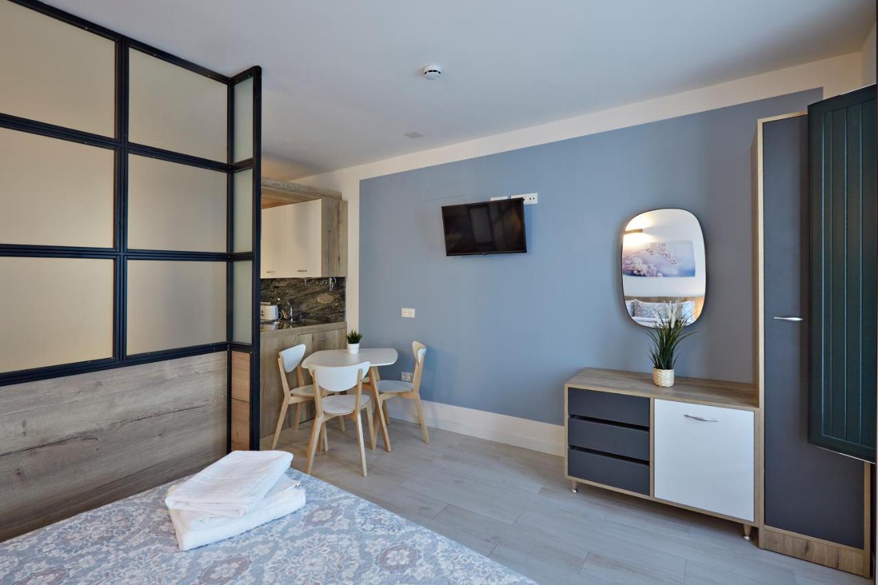 Apartamentos Abastos Logroño Exteriör bild