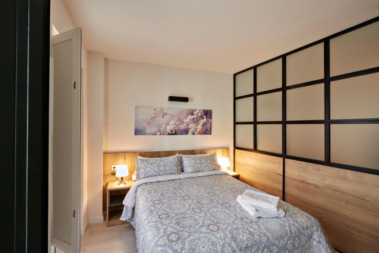 Apartamentos Abastos Logroño Exteriör bild