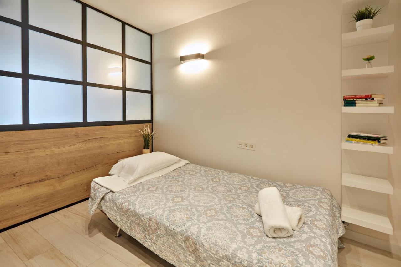 Apartamentos Abastos Logroño Exteriör bild