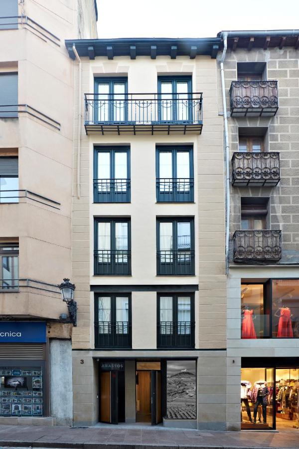 Apartamentos Abastos Logroño Exteriör bild