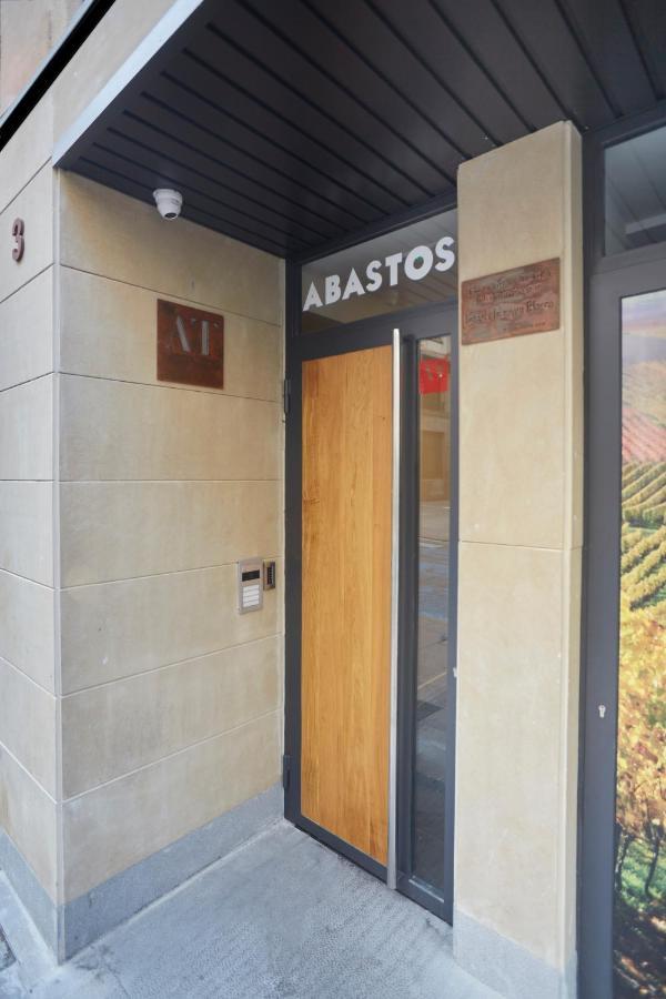 Apartamentos Abastos Logroño Exteriör bild